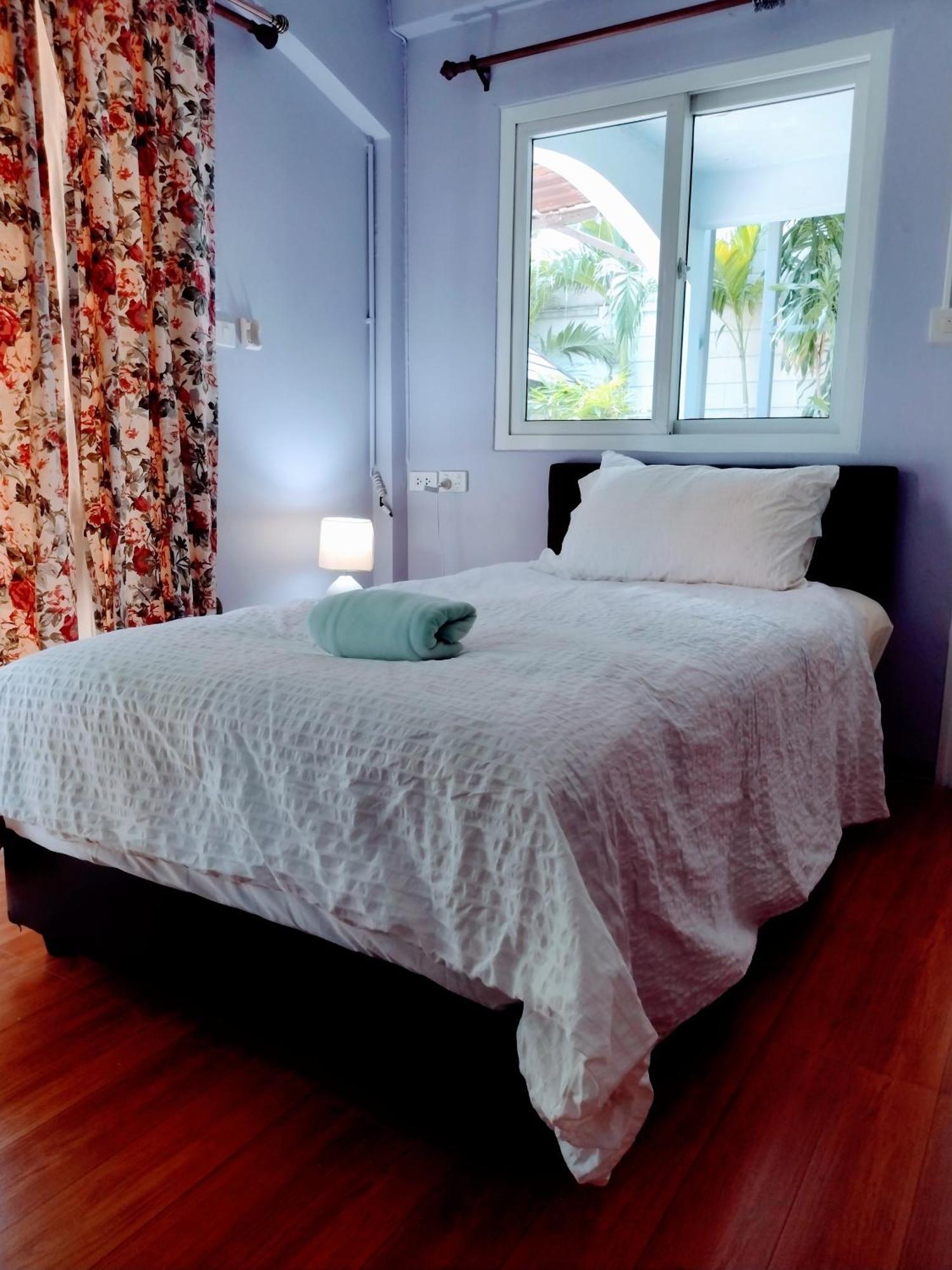 Mango Tree Guestroom Bangkok Luaran gambar