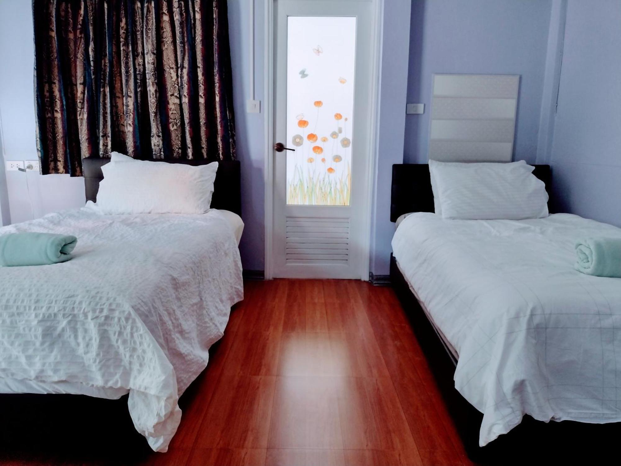 Mango Tree Guestroom Bangkok Luaran gambar