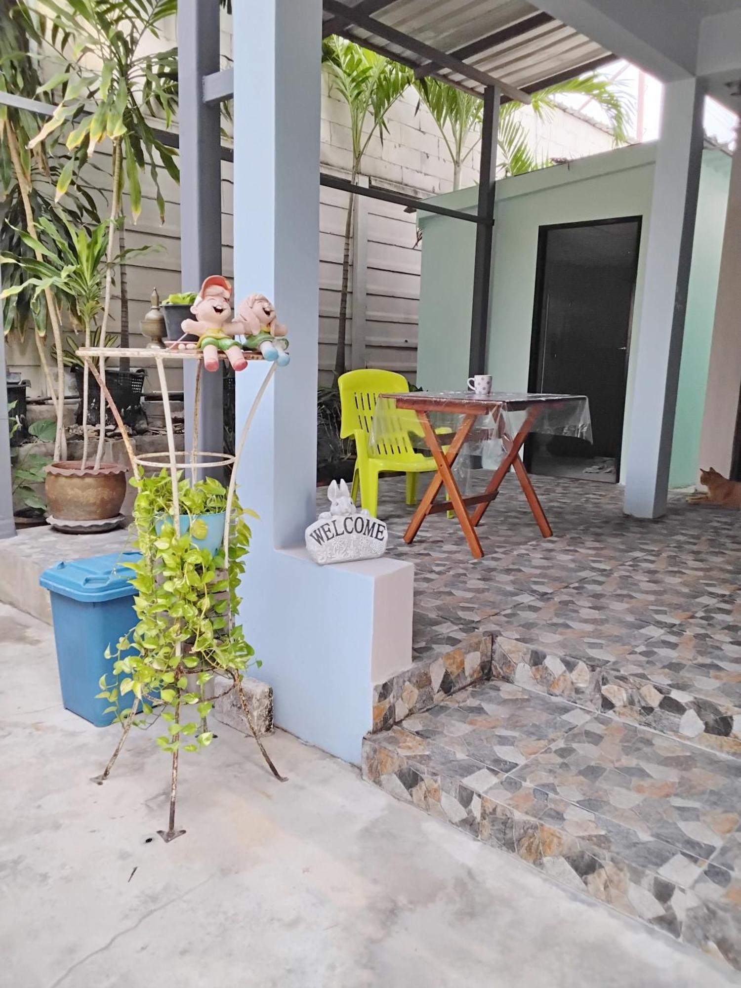 Mango Tree Guestroom Bangkok Luaran gambar