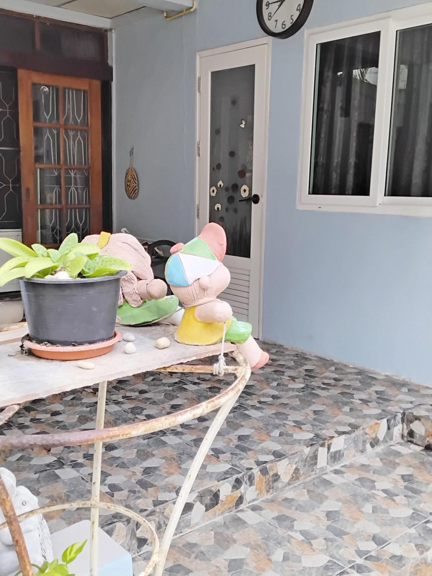 Mango Tree Guestroom Bangkok Luaran gambar